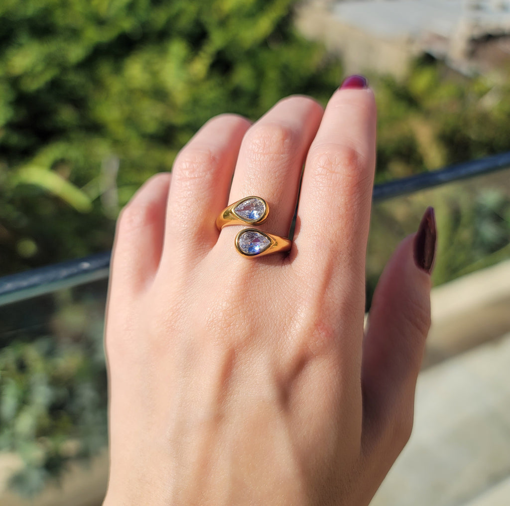 Twinshine Ring