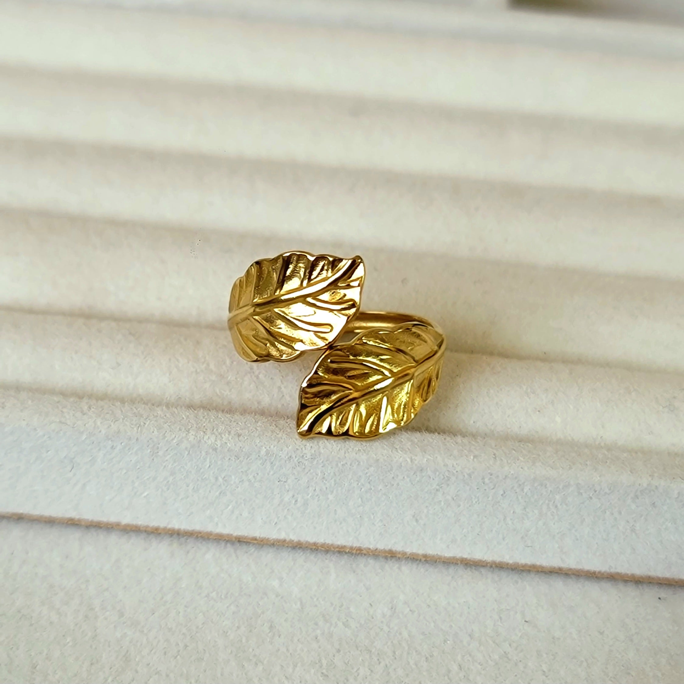 Leaf Ring