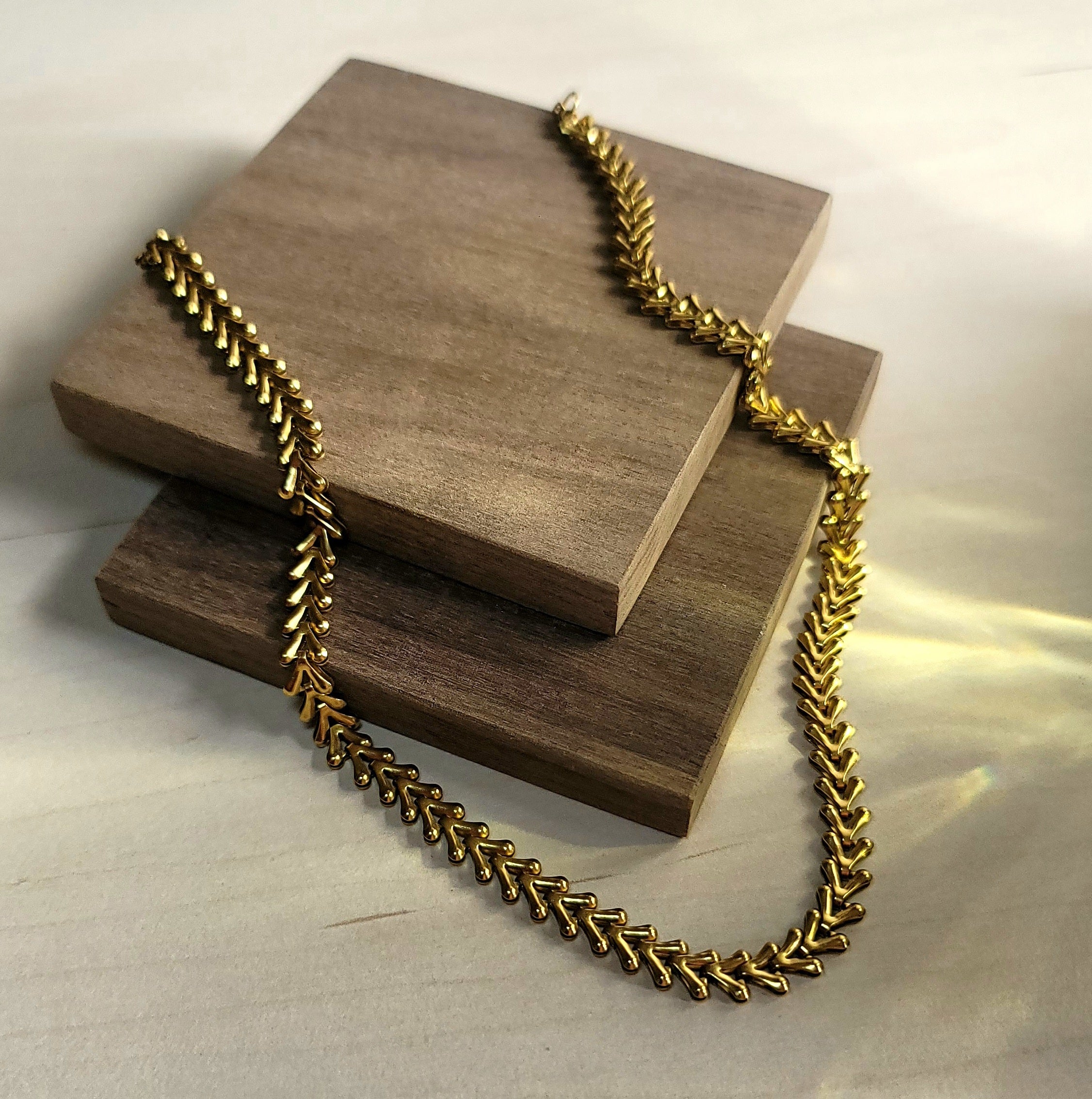 V Chain Necklace