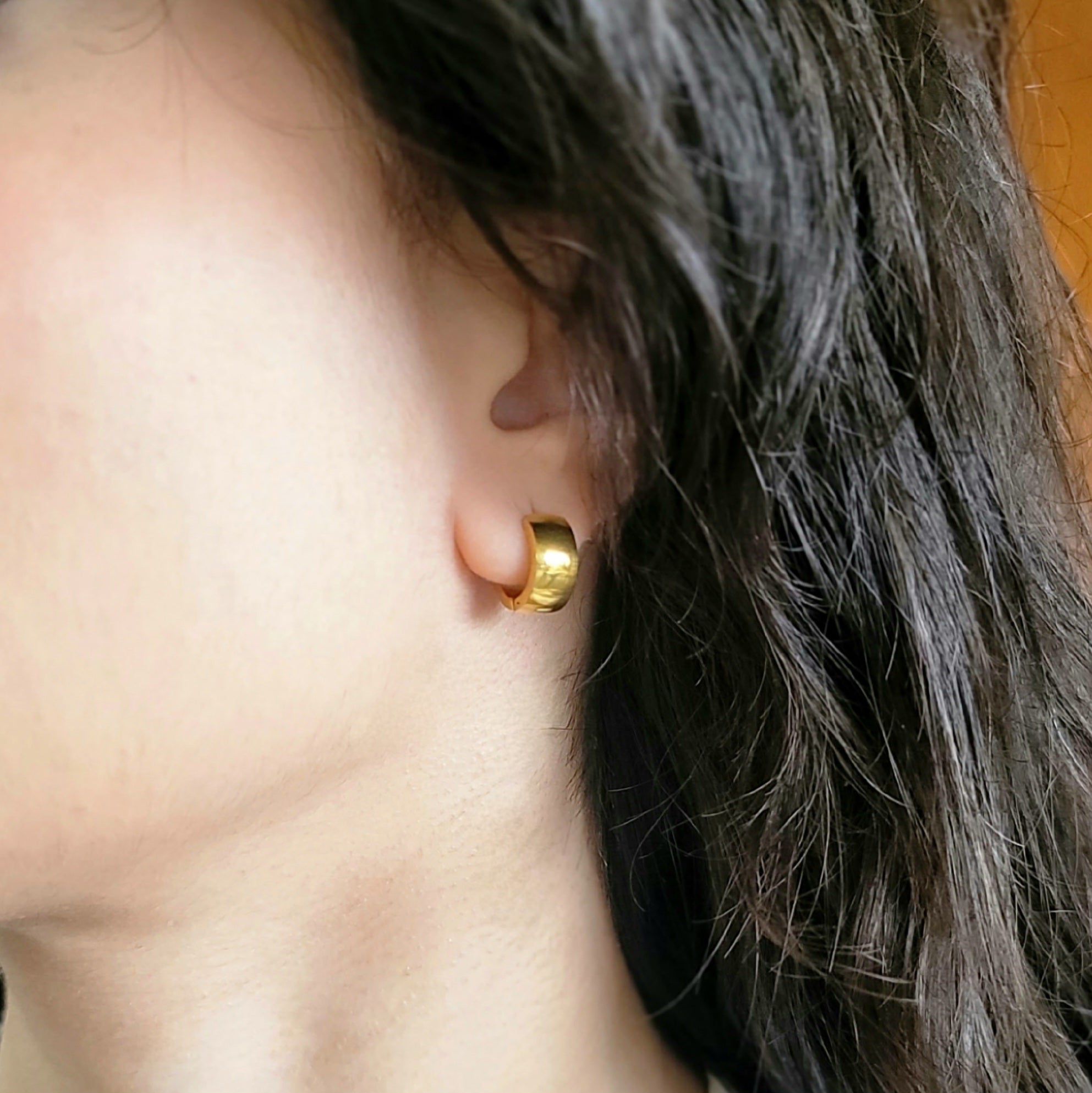 Minimalistic Hoop Earrings
