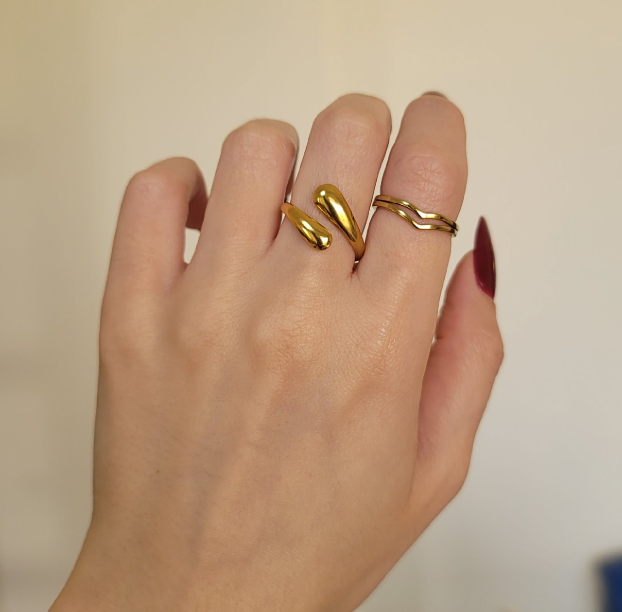 V Ring