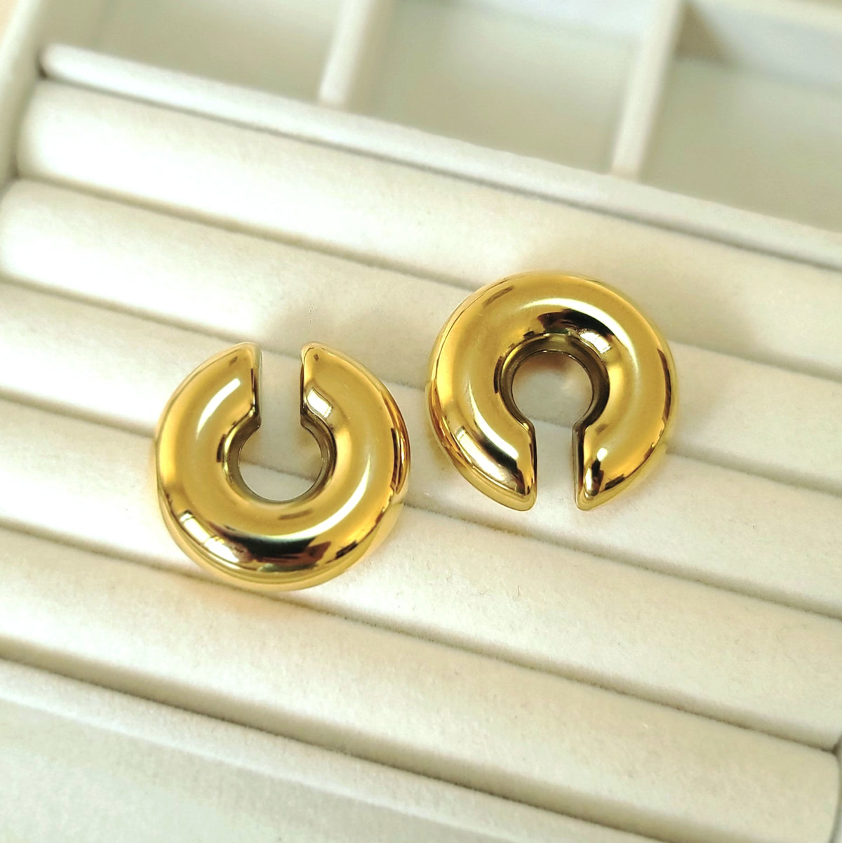 Fluid Gold Ear Cuffs